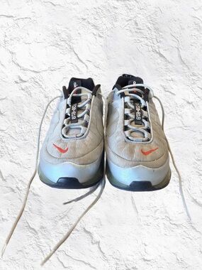 Nike MX-720-818 Silver/Gray Sneakers